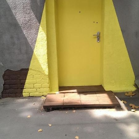 Guesthouse Rest Тбилиси Екстериор снимка