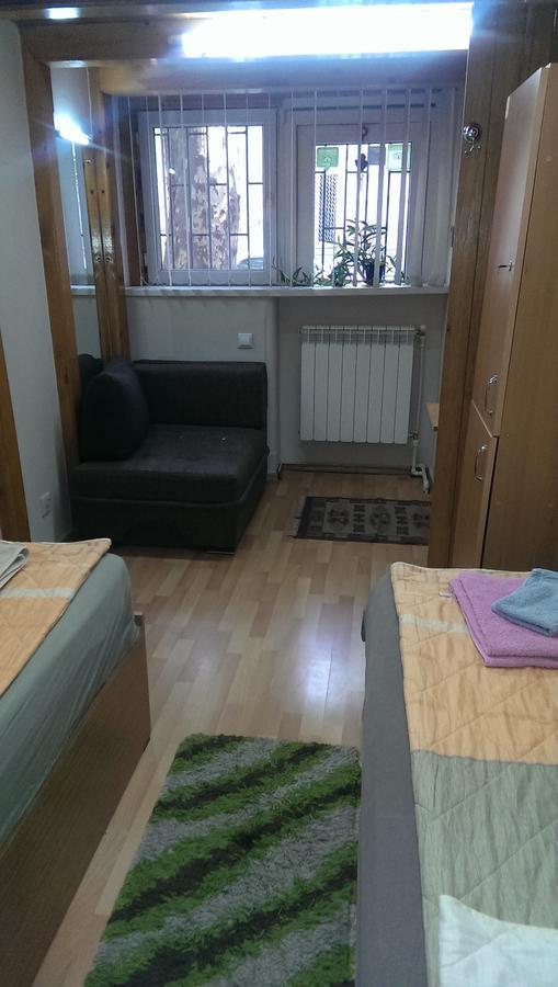 Guesthouse Rest Тбилиси Екстериор снимка