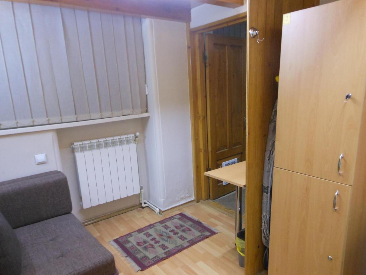 Guesthouse Rest Тбилиси Екстериор снимка